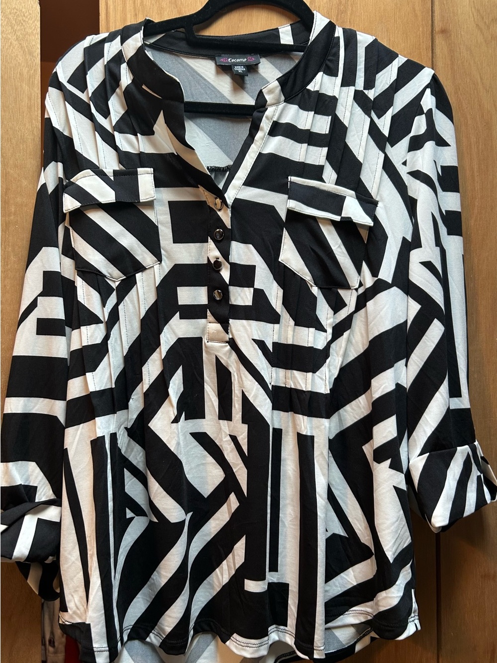 Cocomo Black & White Geometric Button-Front Blouse